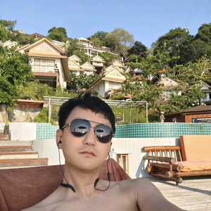 飞奔的么么哒 头像