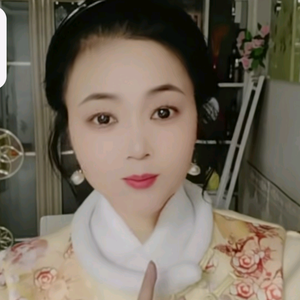 L娱音袅袅 头像