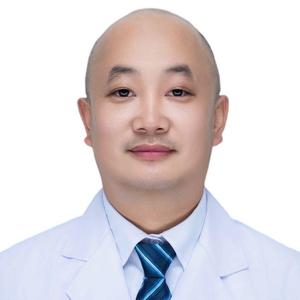 牙牙保镖007 头像