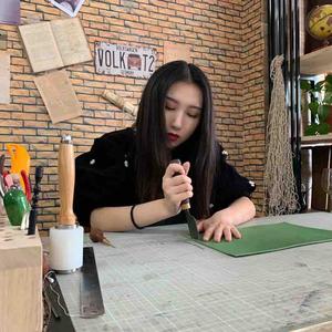 阿帆做皮具 头像