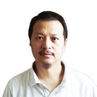 张瑞旗在路上