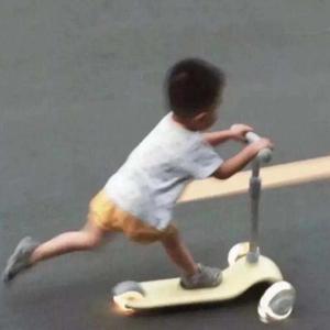 就叫任可欣吧 头像