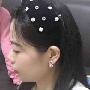 宝仪穿搭日记 头像