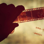 死去的回忆突然攻击我 头像