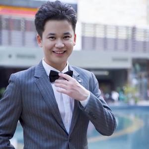 勇往直前小黑哥 头像