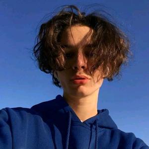 贝塔爱吃鱼 头像