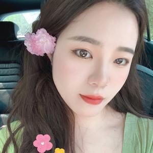 小雯子冲冲冲 头像