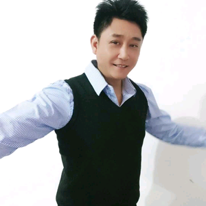 赵相机对口型 头像