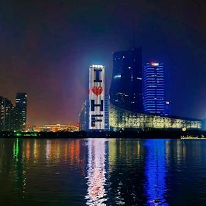 手头紧帮扶李行 头像