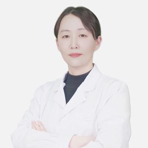 眼科医生杨云 头像