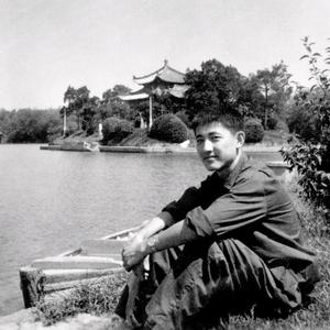 西魏遗少 头像