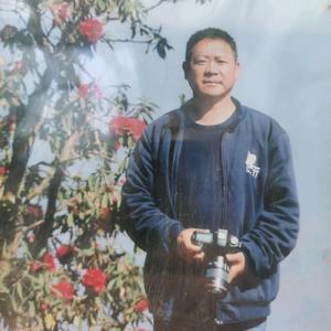 爱民俗的杰哥 头像