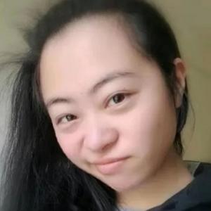 小石头很倔 头像