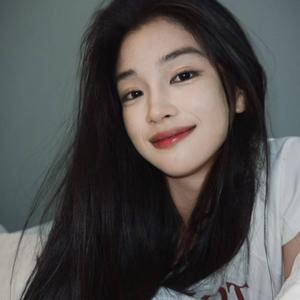 杨桃枝下尝甘甜 头像