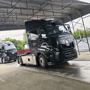 半挂小趴菜 头像