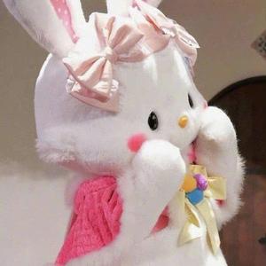 一丝不苟爱与美食 头像