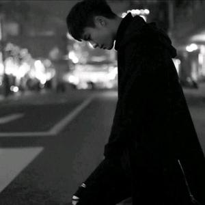 卿意的男孩 头像