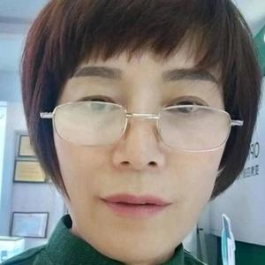 淡淡黄角兰