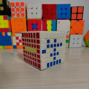 魔方小鬼狼 头像