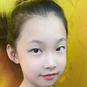 喜庆的叶子Ts