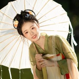 集图小姐姐 头像