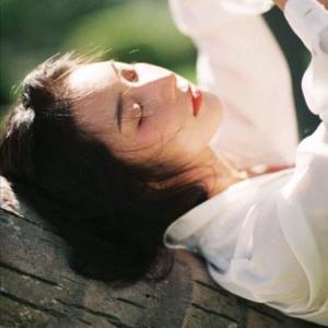 长不大的心怡 头像