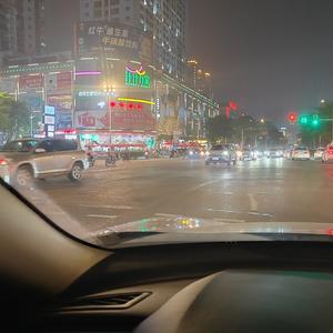 发一下财 头像