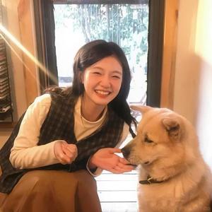 谷野轻语 头像