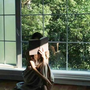 浅若梨花落 头像