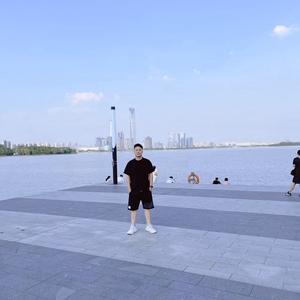 暴走的小米 头像