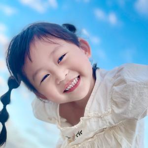 是恩宝和晞宝 头像