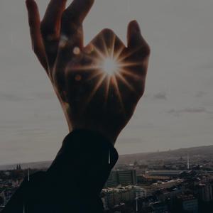 阳ˉ﹃ˉ光男孩 头像