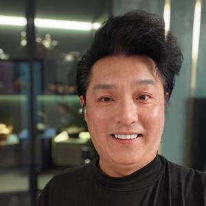 网约车出租车自媒体～不得不佛系的老王 头像