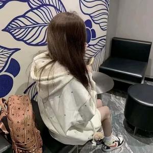 芊梦 头像