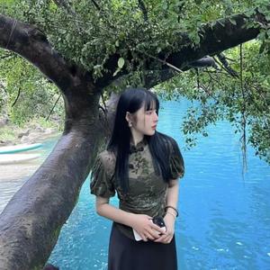 不文不艺的—张黎黎 头像