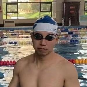 游泳高教练 头像