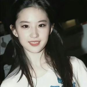 年糕碎碎念 头像