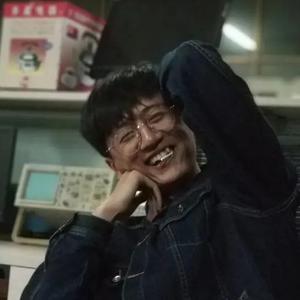 我叫下划线 头像