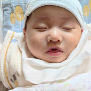 小卿卿159 头像