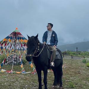 设计师Hyuk 头像