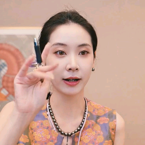 改版中～ 头像