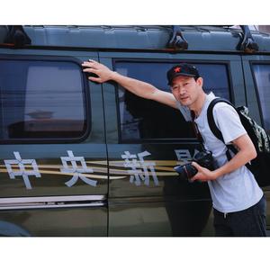 一个摄影的人 头像