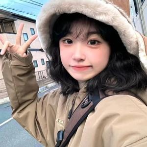 爱吃饭的依依 头像