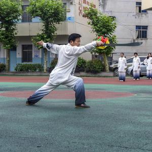 正直风筝ga 头像