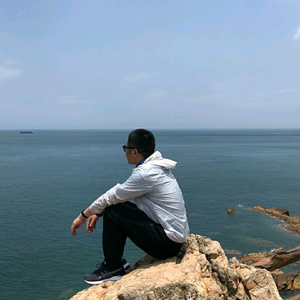 宁缺毋滥☁ 头像