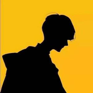 没有名字乀 头像