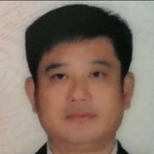 自在星星更名为张国强