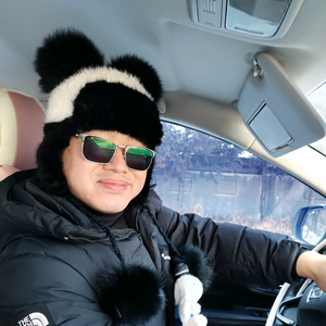 这个道琳呐 头像