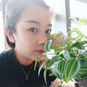 加油芳芳姐 头像