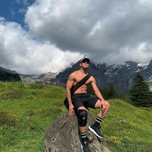 2025快乐的百香果 头像